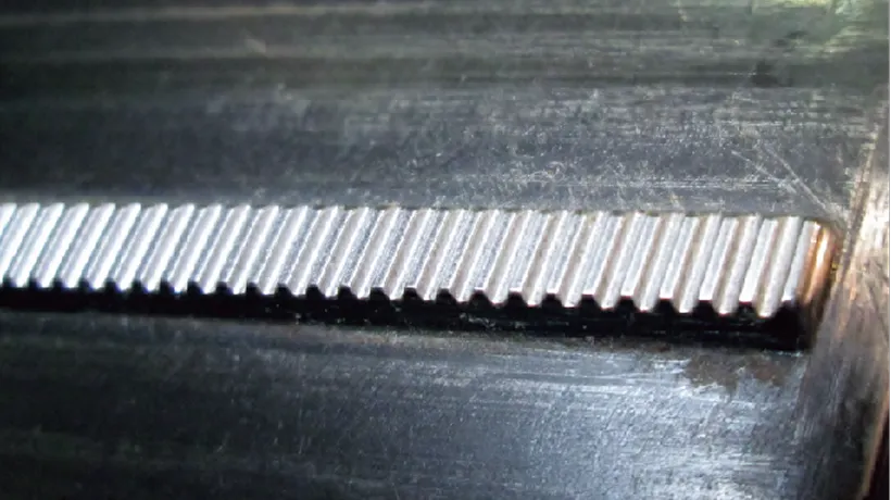 エンボス圧着加工